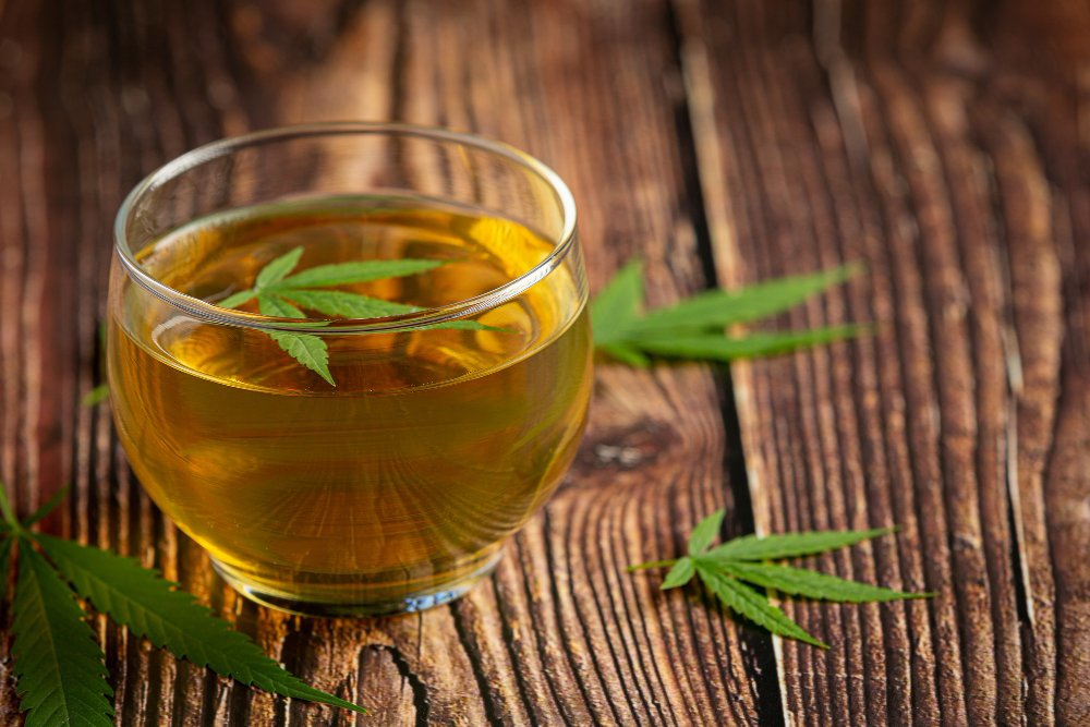 Does drinking Lipton Diet Green Tea provide health benefits?